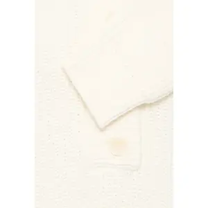 Saltador feminino Ichi Delaney image-2