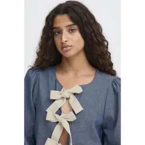 Damenbluse Ichi Osana image-6