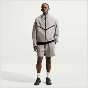 Kort Nike Tech Dri-FIT Shori image-1
