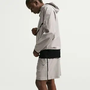 Kort Nike Tech Dri-FIT Shori image-2