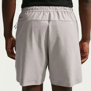 Kort Nike Tech Dri-FIT Shori image-3