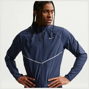 Veste de survêtement déperlante Nike image-3