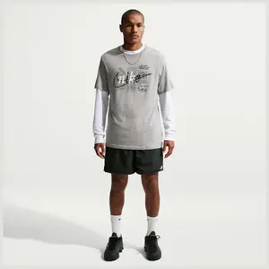 Short Tejido Ligero Nike image-1