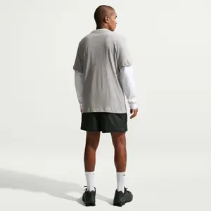 Short Tejido Ligero Nike image-2