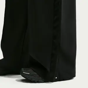 Pantaloni da donna Nike 24.7 PerfectStretch image-4