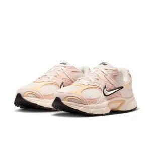 Women's Sneakers Nike V5 RNR image-2