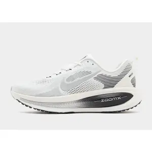 Chaussures de running Nike Vomero 18