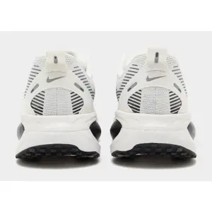 Chaussures de running Nike Vomero 18 image-3