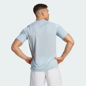 Camiseta de adidas Train Icons 3-Stripes image-1