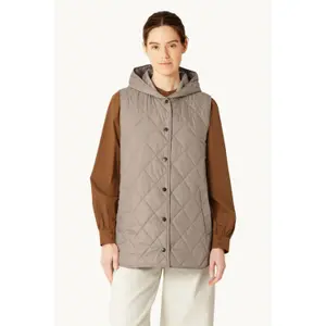 Women's sleeveless jacket Ilse Jacobsen Hornbæk image-1