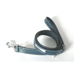 Leather dog leash Image Olivier image-0