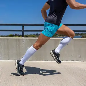 Compression socks Injinji Over the Calf image-1