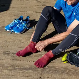 Kurze Laufsocken Injinji Lightweight No-Show image-2
