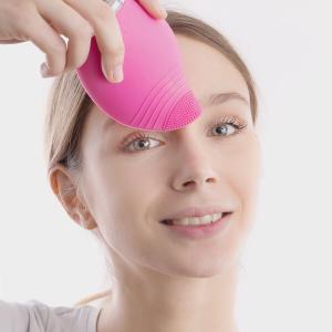 Refillable facial cleansing massager InnovaGoods image-2