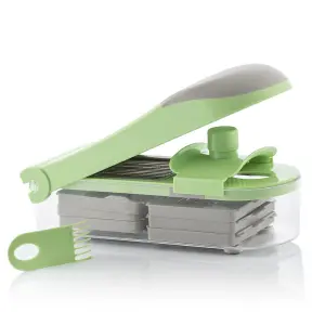 Vegetable cutter, grater and mandoline with recipes and accessories 7 in 1 InnovaGoods Choppie Expert image-3