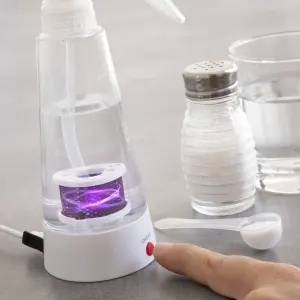 Electrolytic disinfectant generator InnovaGoods D-Spray image-4