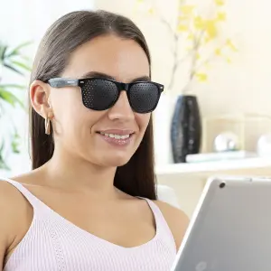 Gafas con agujeros InnovaGoods Easview image-1