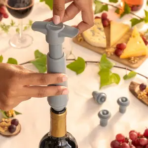 Vacuum pump and wine stoppers InnovaGoods Winuum image-3