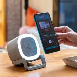 Altavoz de carga inalámbrica con LED InnovaGoods Souwis image-0