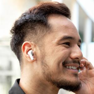 v0103833-auriculares-inalambricos-con-estuche-de-carga-innovagoods-gris-tu
