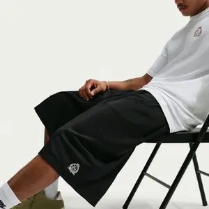 Pantalón corto Nike Club image-3