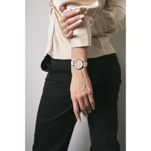 Women's leather watch Isabella Ford Zoe image-1