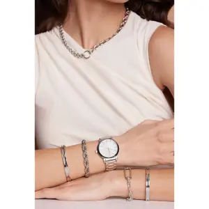 Relógio feminino Isabella Ford Joie image-1