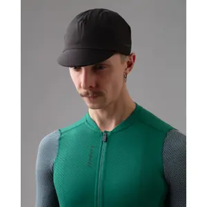 Cap Isadore Signature image-2