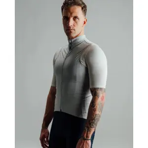 Windproof vest Isadore image-2
