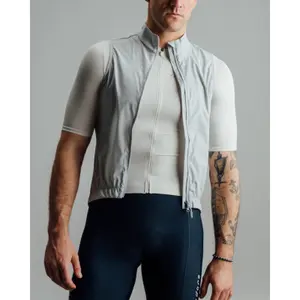 Windproof vest Isadore image-4