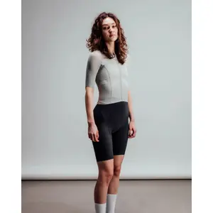 Ultralight Women's Jersey Isadore Echelon Aero image-3