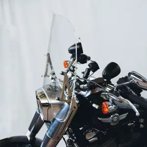 Parabrisas de moto mediano Isotta Harley Davidson Fat Boy image-2