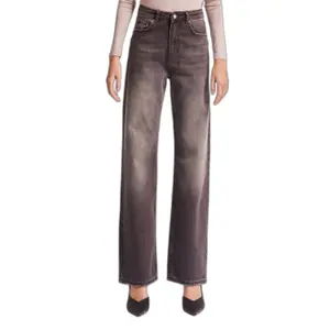 Jeans Straight de Cintura Alta Mulher It's Basic Emma image-0