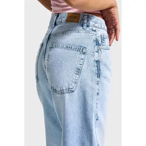Hoch sitzende lockere Jeans für Frauen It's Basic Sofia image-4