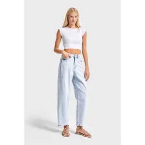 Hochtaillierte Relaxed Jeans mit feiner Kante Damen It's Basic image-1