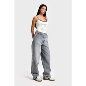 Women's Mid-Rise Straight Jeans It's Basic Nora Skater image-1