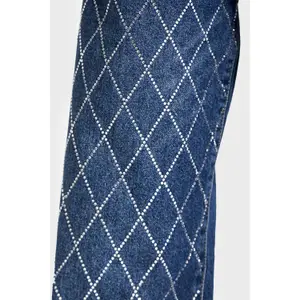 Hoch sitzende lockere Jeans für Frauen It's Basic Rhinestone image-4