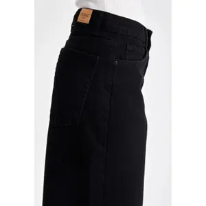 Baggy Tapered Jeans mit mittelhohem Bund Denim Damen It's Basic image-4