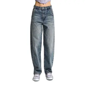 Modern Mid-Rise Straight Jeans Women It's Basic Skater image-0