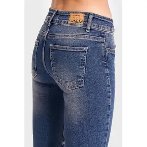 Straight Jeans Comfort and Lasting Appeal Mid-Rise Women's It's Basic image-4