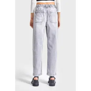 Women’s Stretch Straight Jeans It's Basic image-2