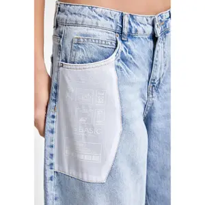Jeans Baggy Tapered med moderna detaljer midjade dam It's Basic image-3
