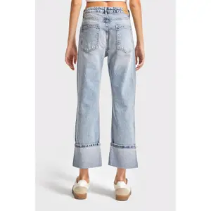 Mid-Rise Folded Hem Straight Jeans Women It's Basic image-2