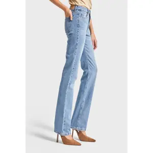High-Waisted Refined Straight Jeans Women It's Basic image-3