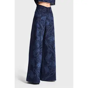Palazzo Jeans Wide Leg aus festem Baumwollstoff für Damen It's Basic Rhinestone Printed image-2