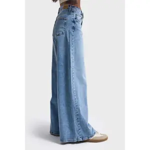 Weite Stretch-Jeans für Damen It's Basic image-3