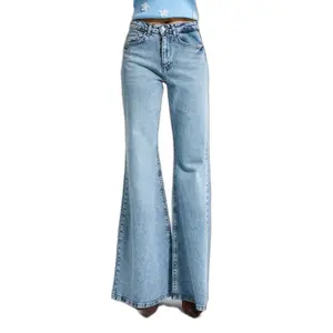 Flared Jeans mit mittlerer Taille aus festem Baumwollstoff für Damen It's Basic image-0