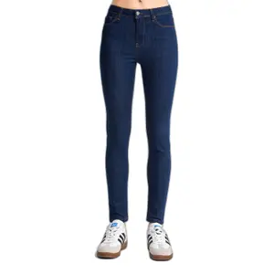 Hochgeschnittene Skinny-Jeans für Frauen It's Basic image-0
