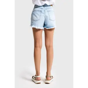 Women's jean shorts It's Basic image-2