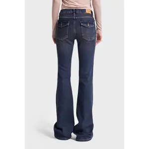 Mid-Rise Flared Jeans Women It's Basic Olivia image-2